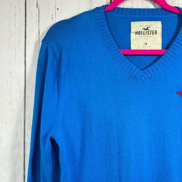 Hollister Mens Aqua Blue V Neck Sweater Coastal Preppy Classic Casual Everyday - Picture 3 of 13